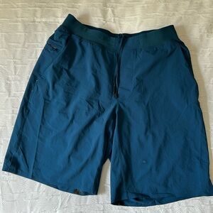 Men’s lululemon shorts